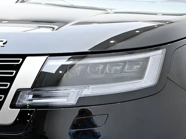 Land Rover Range Rover — Фото автомобиля 9