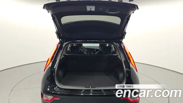 Kia Niro All Niro EV Air — Фото автомобиля 27