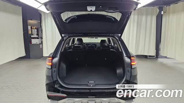 Kia Sportage Sportage 5-е поколение Бензин 1.6 турбо 2WD — Фото автомобиля 16