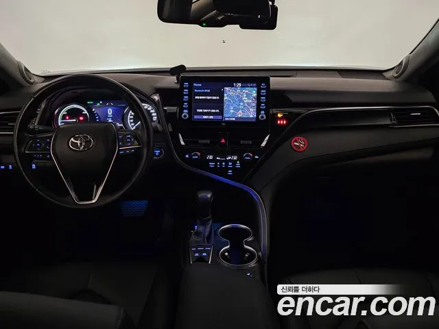 Toyota Camry XV70 — Фото автомобиля 7
