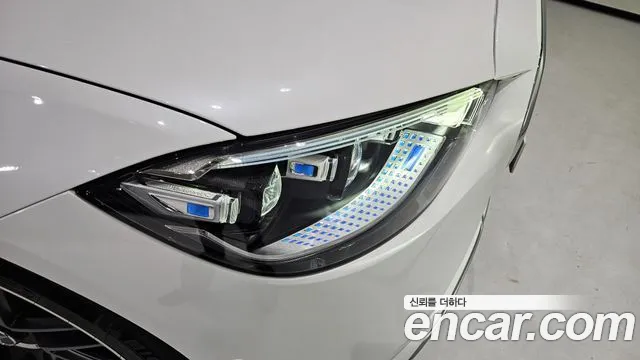 Mercedes-Benz S-Class — Фото автомобиля 12