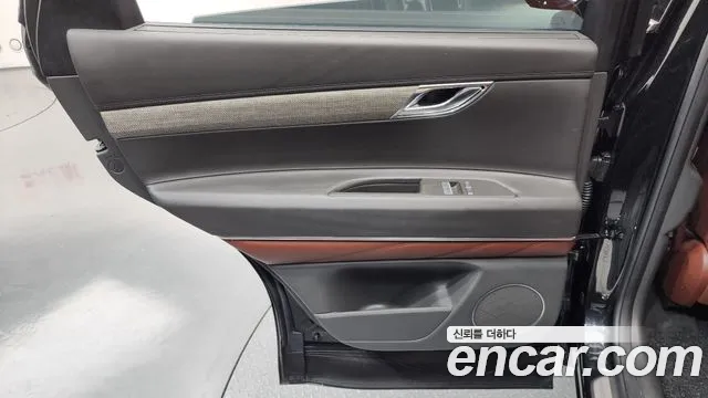 Genesis GV80 2.5T Бензин AWD — Фото автомобиля 5