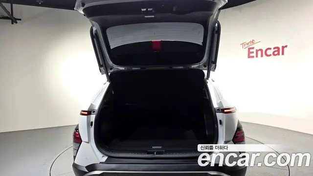 Hyundai Kona SX2 — Фото автомобиля 24
