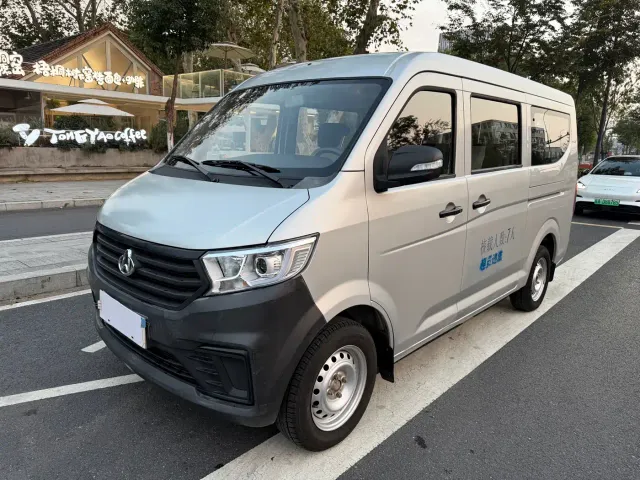 Фотография автомобиля — Changan Kuayue Kuayuexing V3