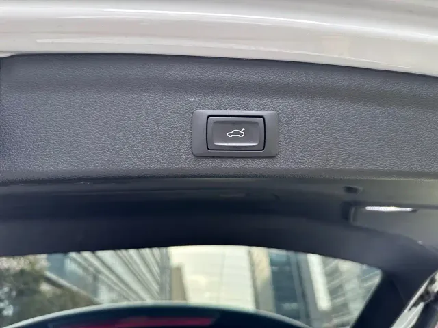 Audi Q3 — Фото автомобиля 8