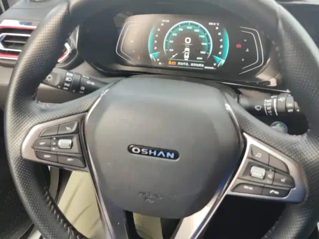 Changan Oushang X5 — Фото автомобиля 15