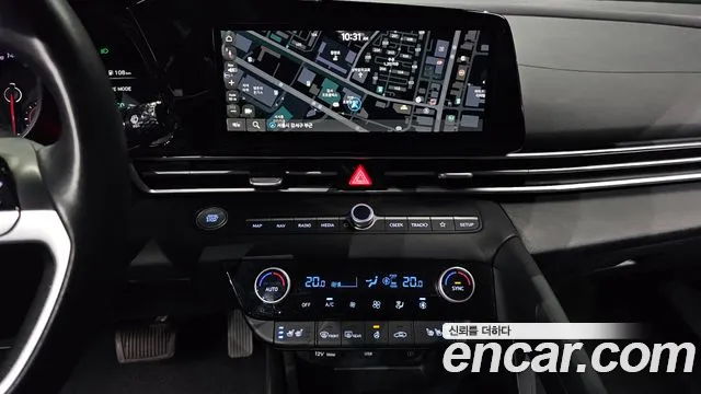 Hyundai Avante CN7 — Фото автомобиля 14