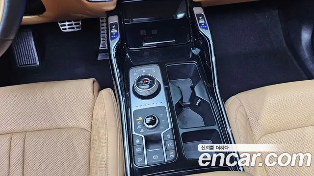 Kia Sorento Sorento 4-е поколение Бензин 2.5T 4WD — Фото автомобиля 9