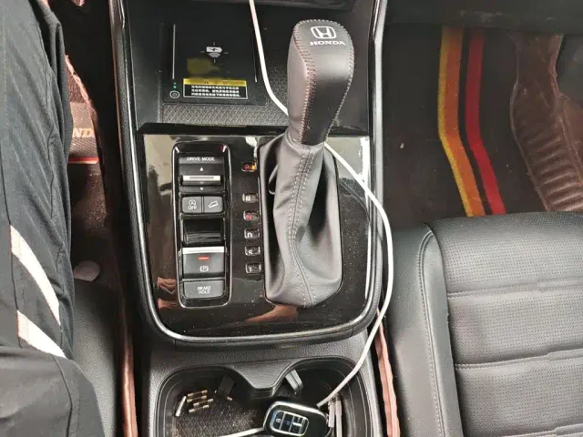 Honda CR-V — Фото автомобиля 6