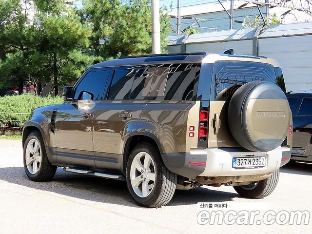 Land Rover Defender L663 — Фото автомобиля 3
