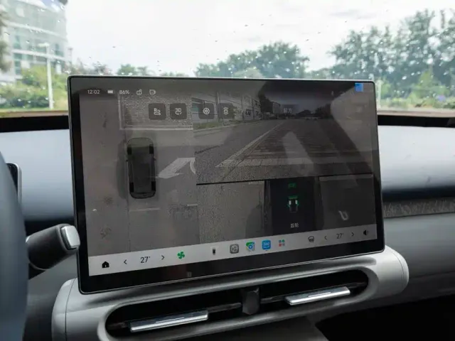 Leapmotor A10 — Фото автомобиля 7