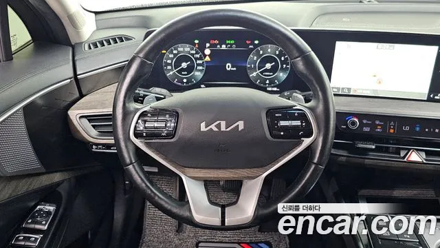 Kia K8 — Фото автомобиля 15