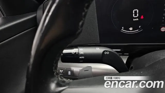 Hyundai Kona — Фото автомобиля 28