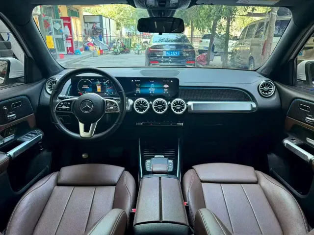 Mercedes-Benz GLB-Class — Фото автомобиля 4