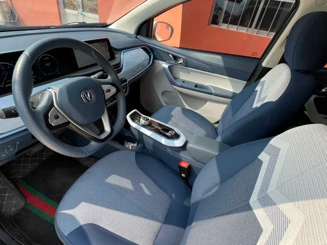 Changan Benben E-Star — Фото автомобиля 6