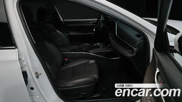 Hyundai Grandeur Новый Grandeur IG — Фото автомобиля 26