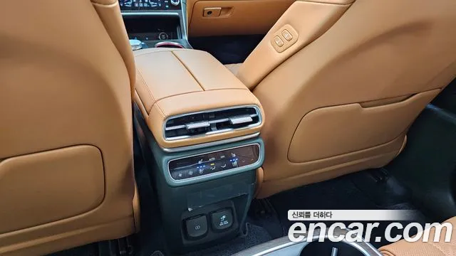 Genesis GV80 — Фото автомобиля 19