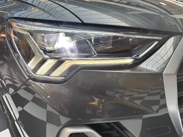 Audi Q3 — Фото автомобиля 4