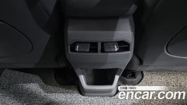 Kia EV3 — Фото автомобиля 30