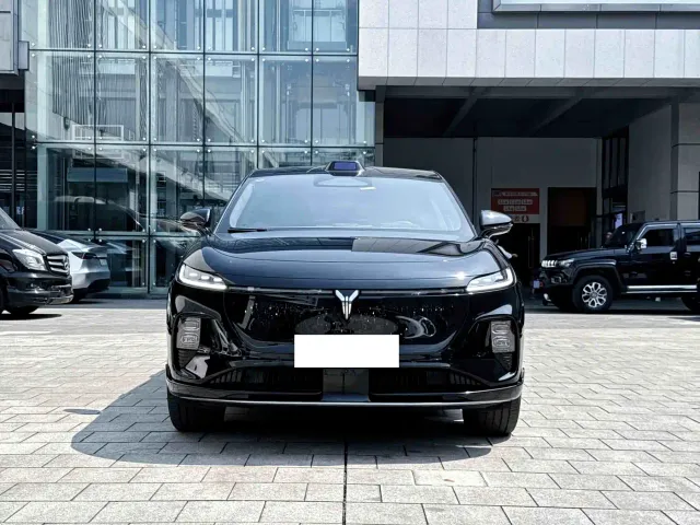Voyah Zhiyin — Фото автомобиля 3