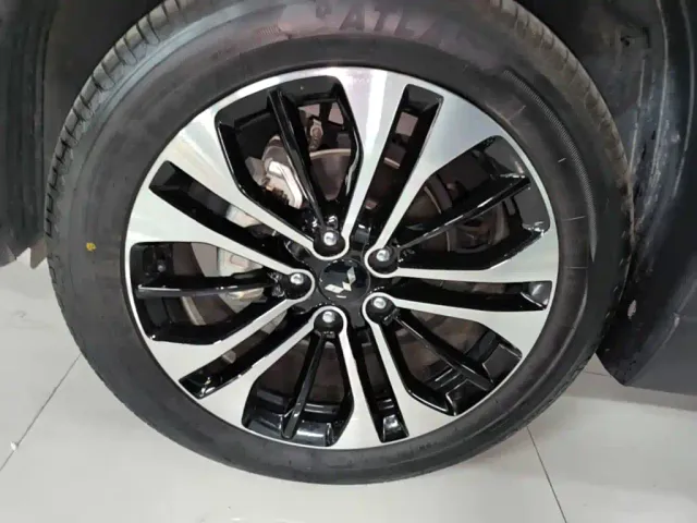 Wuling Starlight 730 — Фото автомобиля 22