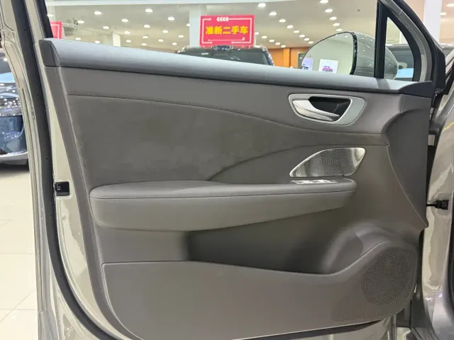 Shangjie SUV — Фото автомобиля 8