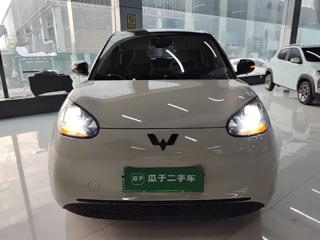 Wuling Bingo — Фото автомобиля 2
