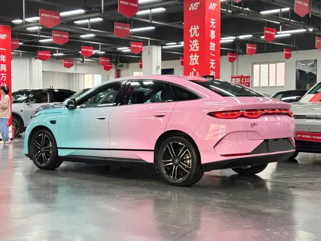 BYD Qin L — Фото автомобиля 7