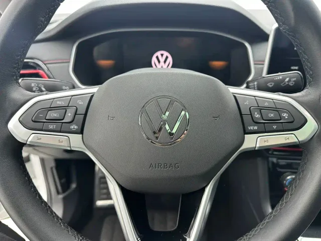 Volkswagen Lavida — Фото автомобиля 12