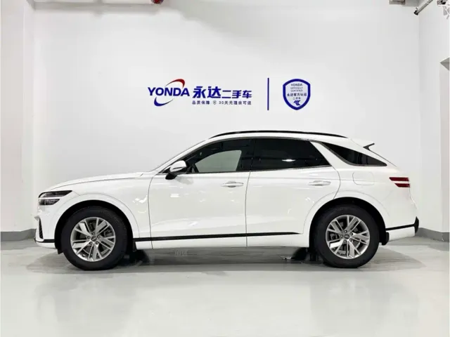 Genesis GV70 — Фото автомобиля 4