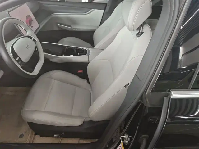 Changan Qiyuan A07 — Фото автомобиля 14
