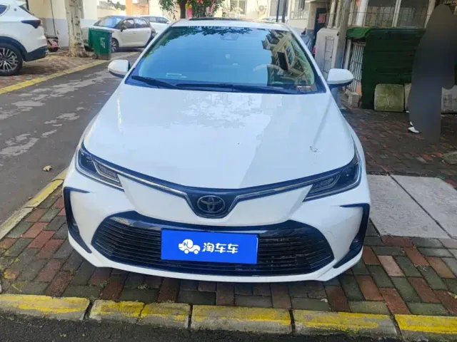 Toyota Corolla — Фото автомобиля 2