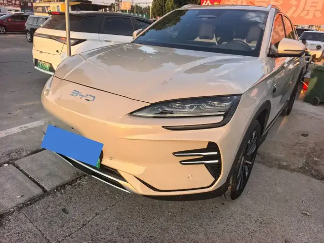 Фотография автомобиля — BYD Song PLUS