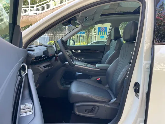 Geely Galaxy E5 — Фото автомобиля 5