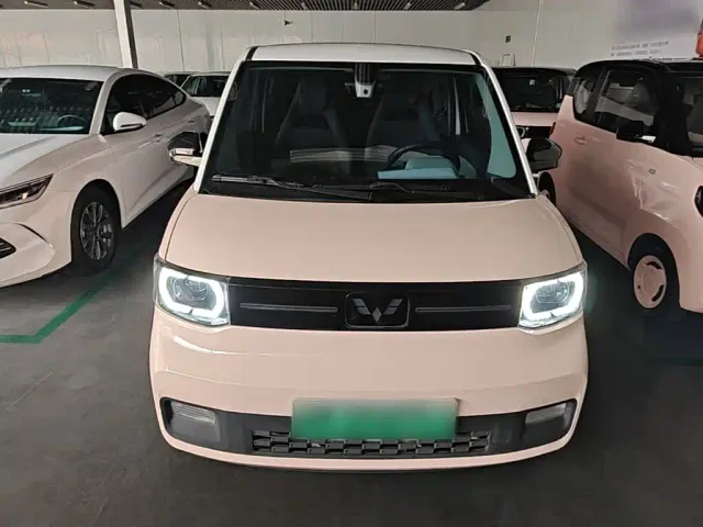 Wuling Hongguang Mini EV — Фото автомобиля 2