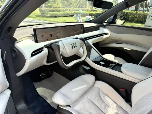 IM Motors IM LS7 — Фото автомобиля 5