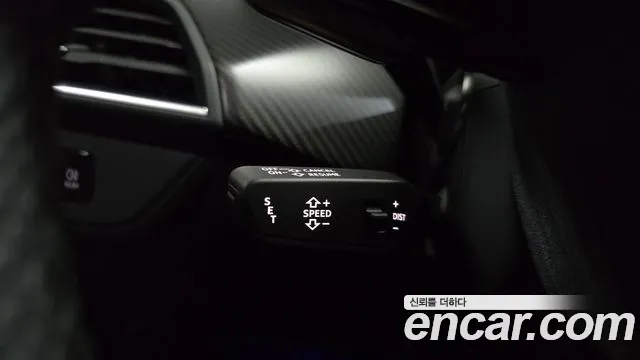 Audi e-tron GT — Фото автомобиля 10