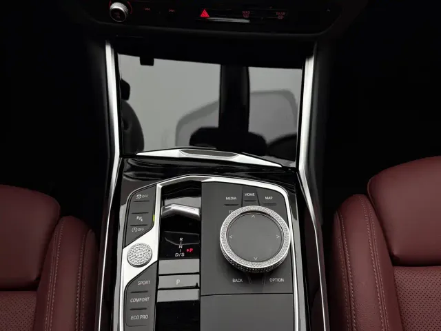 BMW BMW 3 Series 2023 320Li M Sport Package — Фото автомобиля 11