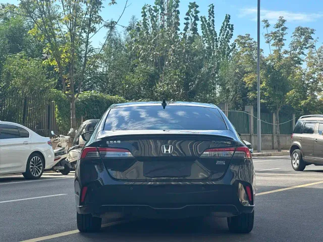 Honda Inspire — Фото автомобиля 8