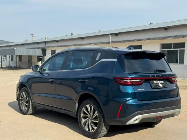 Geely Vision X6 — Фото автомобиля 7