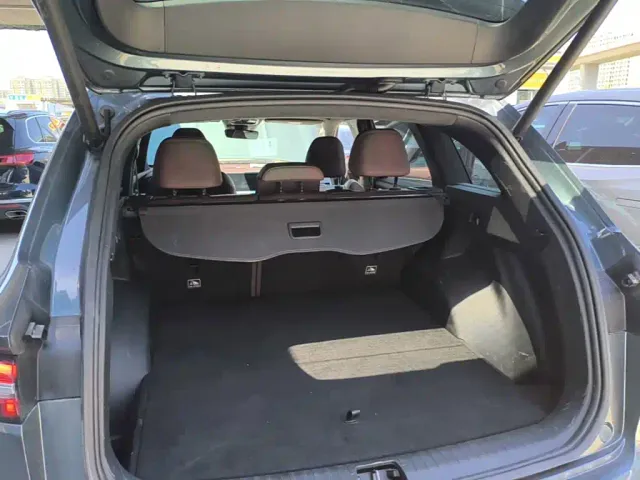 Geely Xingyue L — Фото автомобиля 18