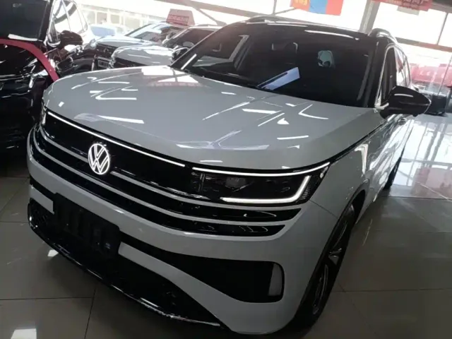 Фотография автомобиля — Volkswagen Talagon