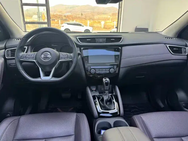 Nissan Qashqai — Фото автомобиля 10