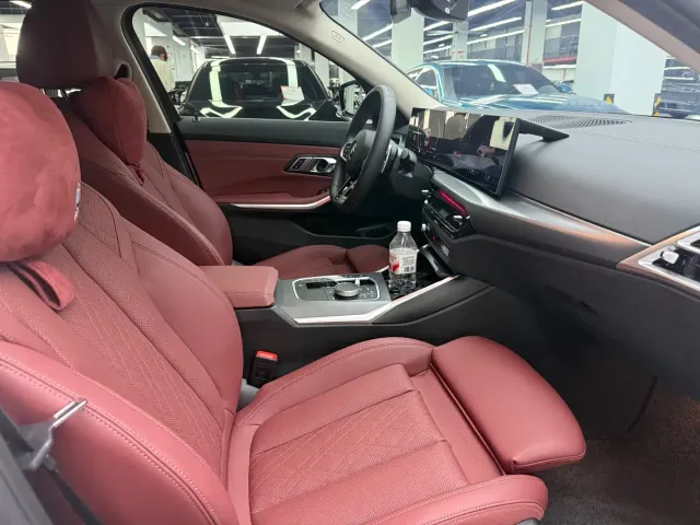 BMW 3 Series — Фото автомобиля 21