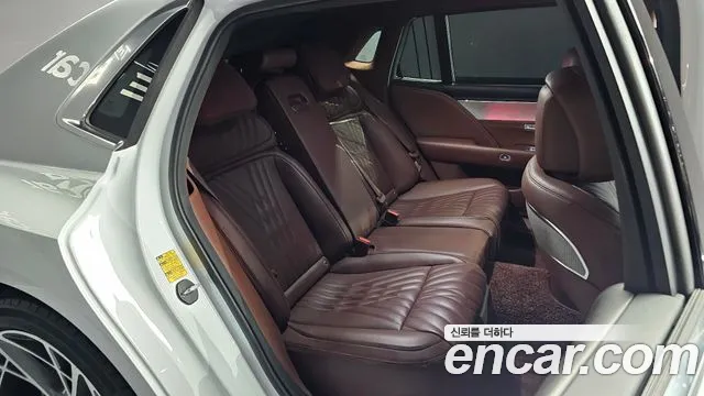 Genesis G90 Бензин 3.5 турбо AWD — Фото автомобиля 12