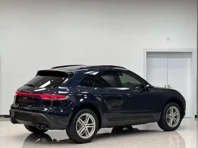 Porsche Macan — Фото автомобиля 6