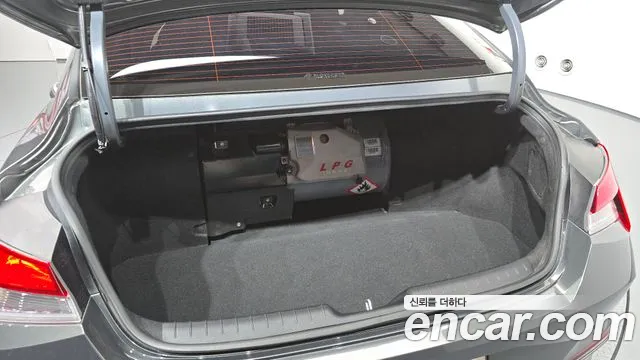 Hyundai AVANTE Avante (CN7) — Фото автомобиля 20