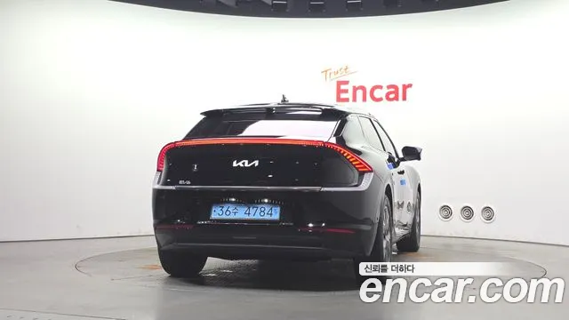 Kia EV6 — Фото автомобиля 4