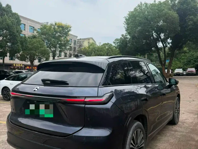 Nio ES7 — Фото автомобиля 4