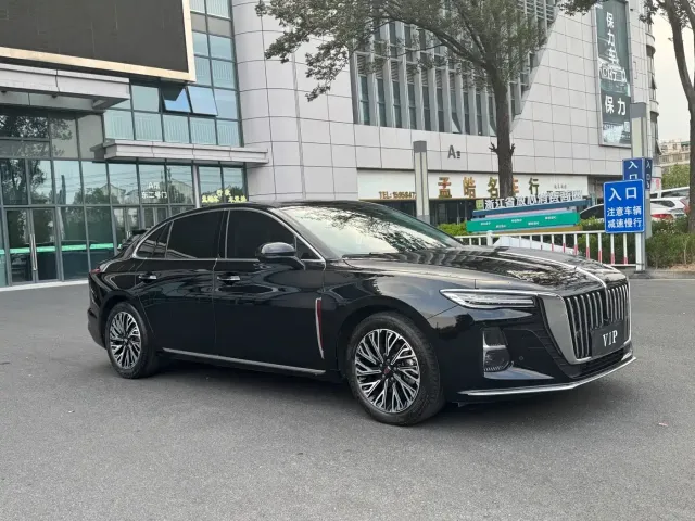 Hongqi H5 — Фото автомобиля 3
